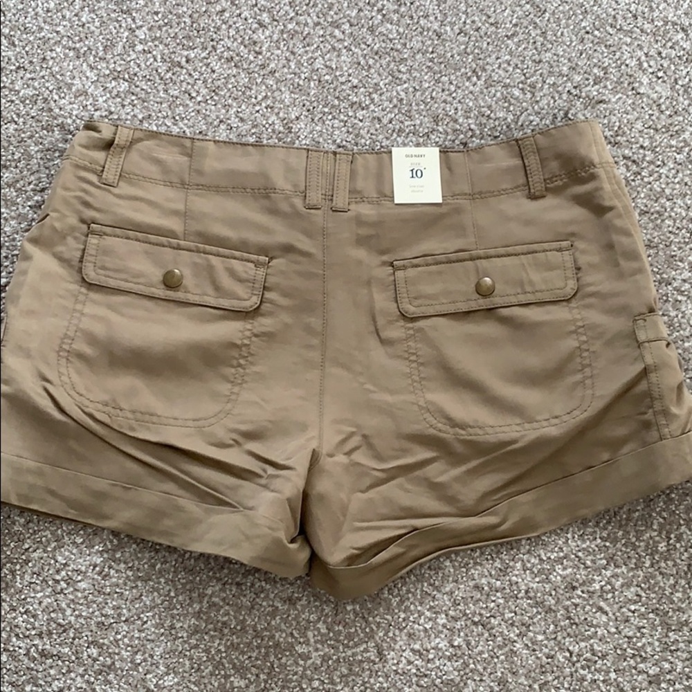 Low Rise Shorts - Picture 4 of 4
